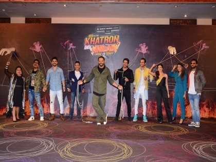 Rohit Shetty to host 9th Season 'Khatron Ke Khiladi' ...! | ‘खतरों के खिलाडी’ ९वा सीझन होस्ट करणार रोहित शेट्टी...!