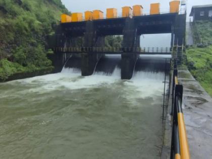 All major dams in Khed taluka are 100 percent full | Ratnagiri: खेडमधील प्रमुख धरणे ओव्हरफ्लो, सांडव्यावरून विसर्ग सुरू