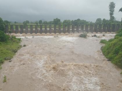 Heavy rain in Chhatrapati Sambhajinagar district; Two dead, one washed away | छत्रपती संभाजीनगर जिल्ह्यात पावसाचा धुमाकूळ; दोघांचा मृत्यू, एक जण वाहून गेला