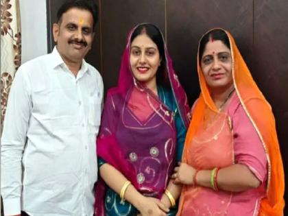Air India Plane Crash: Khushboo Rajpurohit Married 5 months ago was going to London to meet her husband for the first time | Air India Plane Crash: ५ महिन्यापूर्वी लग्न, पहिल्यांदाच पतीला भेटायला लंडनला चालली होती पण काळाने घात केला Air India Plane Crash: Khushboo Rajpurohit Married 5 months ago was going to London to meet her husband for the first time | Air India Plane Crash: ५ महिन्यापूर्वी लग्न, पहिल्यांदाच पतीला भेटायला लंडनला चालली होती पण काळाने घात केला