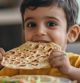 मुलांसाठी रोज जेवणात ‘ही’ चपाती बेस्ट! डॉक्टर म्हणतात- पचन होईल नीट, आरोग्यासाठी हेल्दी पर्याय