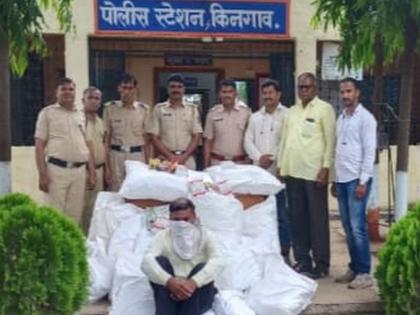 Police house raid; Seizure of illegal Gutkha stock | पाेलिसांचा घरावर छापा; अवैध गुटखासाठा जप्त