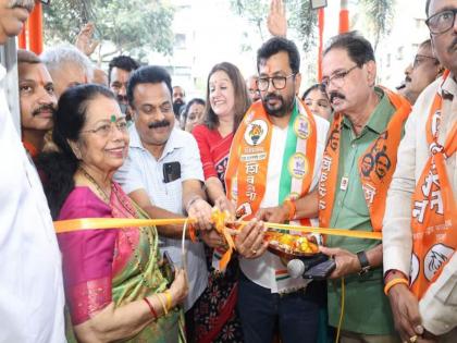 inauguration of election office of amol kirtikar in mumbai mla sunil prabhu and shiv sen deputy leader rajya sabha mp priyanka gandhi were present | अमोल कीर्तिकर यांच्या निवडणूक कार्यालयाचे उदघाटन