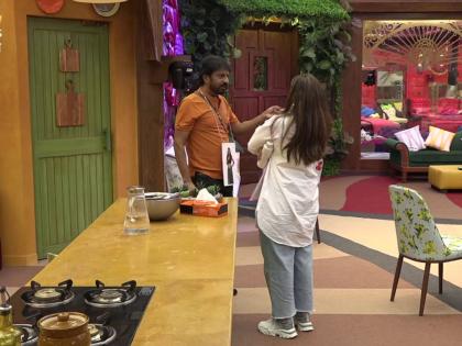 Bigg Boss Marathi 4, Day 14 : Why does Kiran Mane say that there is no friend there? | Bigg Boss Marathi 4, Day 14 : तिथे कोणी मित्र नाही…, असं का म्हणताहेत किरण माने