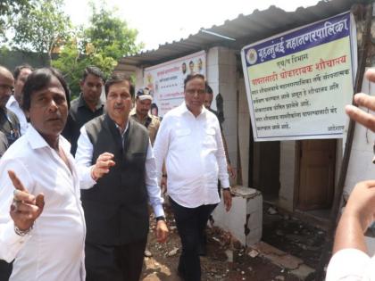 Government to build 40,000 toilets for slum dwellers in Mumbai suburbs; Minister Mangalprabhat Lodha's information | मुंबई उपनगरात झोपड्पट्टीवासियांसाठी सरकार ४० हजार शौचालये बांधणार; मंत्री लोढा यांची माहिती