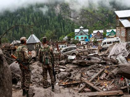 65 people lost their lives in Kishtwar cloudburst 100 still missing | किश्तवाड ढगफुटीत ६५ जणांचा गेला जीव, ३८ जणांची प्रकृती गंभीर; १०० अजूनही बेपत्ता