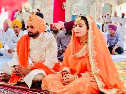 Bride MLA, groom party worker! Youngest AAP MLA, Narinder Kaur Bharaj gets married to her school-time friend | नववधू आमदार, वर पक्षाचा कार्यकर्ता! पंजाबच्या सर्वात तरुण आमदार नरिंदर कौर लग्नबंधनात