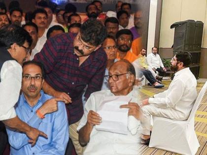 Try to the end to sustain the Mahavikas Aghadi Goverment; The meeting was held in the presence of NCP Chief Sharad Pawar | 'महाविकास आघाडी टिकवण्यासाठी शेवटपर्यंत प्रयत्न करा'; शरद पवारांच्या ४ महत्वाच्या सूचना