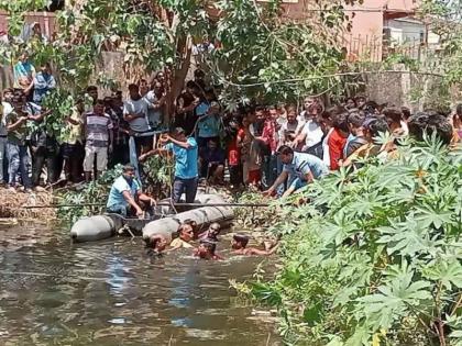 Death by drowning in a pit dug for a building; The body of the child was found after an hour in ulhasnagar | इमारतीसाठी खाेदलेल्या खड्ड्यात बुडून मृत्यू; तासाभराने सापडला मुलाचा मृतदेह