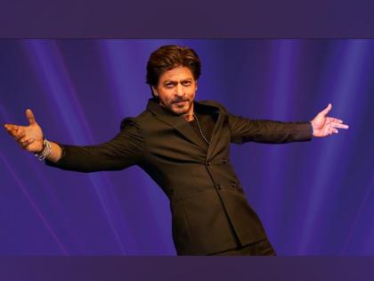 Shah Rukh worked for 'these' films for free | पैसे नाही, तर चित्रपट महत्वाचा, शाहरुखने फुकटात केलं 'या' चित्रपटांसाठी काम