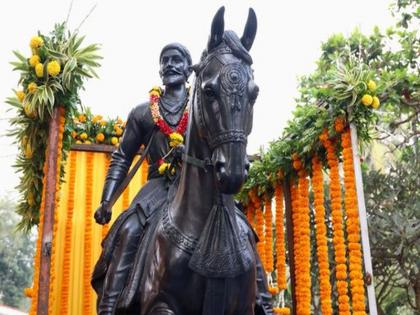 An equestrian statue of Chhatrapati Shivaji will be installed at Kupwara on the border by CM Eknath Shinde tomorrow. | उद्या CM शिंदेंच्या हस्ते सीमेवरील कुपवाडा येथे स्थापित होणार छत्रपती शिवरायांचा अश्वारूढ पुतळा