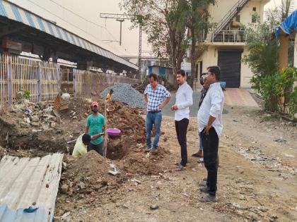 Commencement of work on new platform at Diva Station; Divekar railway passengers will get relief | दिवा स्थानकातील नवीन फलाटाच्या कामाचा शुभारंभ; दिवेकर रेल्वे प्रवाशांना मिळणार दिलासा