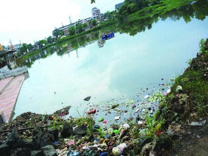 Citizens are equally responsible for the tragedy of lake in thane | तलावांच्या दुरवस्थेला नागरिकही तितकेच जबाबदार