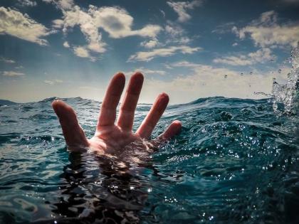 A youth from Sangrampur drowned in Ranjanya Doha; Second incident in Wari Bhairavgad within 10 days | रांजण्या डोहात संग्रामपूर येथील युवक बुडाला; १० दिवसांतच वारी भैरवगड येथील दुसरी घटना