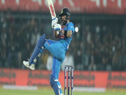 Video: India vs Sri Lanka, 2nd T20I : Virat Kohli hitting ‘Nataraja’ six to finish Indore T20I in style | IND vs SL, 2nd T20I : विराट कोहलीच्या 'नटराज' स्टाईलचा धुरळा; षटकार खेचून जिंकला सामना; Video