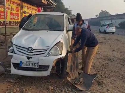 Kolhapur Accident: प्रखर पांढरा लाईट डोळ्यांवर पडला अन् कारचालकाचे नियंत्रण सुटले; क्षणात तिघांचा बळी घेतला Kolhapur Accident: प्रखर पांढरा लाईट डोळ्यांवर पडला अन् कारचालकाचे नियंत्रण सुटले; क्षणात तिघांचा बळी घेतला