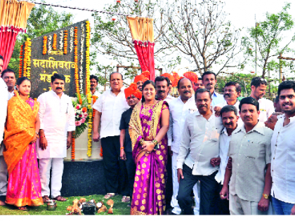 The Mandalis memorials by the name of the road are eternal | रस्ता नामकरणाने मंडलिकांच्या आठवणी चिरंतन