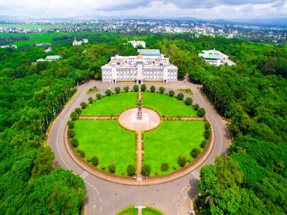 Shivaji University was awarded this year's 'Kolhapur District Green Champion' by the Mahatma Gandhi National Council of Rural Education of the Central Government | शिवाजी विद्यापीठ ठरले ‘ग्रीन चॅम्पियन’