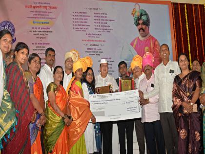 Fund of 15 Lakhs each to Yashwant Awardee Gram Panchayats, Guardian Minister Hasan Mushrif Announces | Kolhapur: यशवंत पुरस्कारप्राप्त ग्रामपंचायतींना प्रत्येकी १५ लाखांचा निधी, पालकमंत्री हसन मुश्रीफ यांची घोषणा