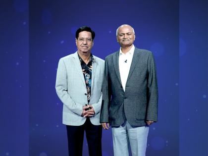 Tatyarao Lahane and Dwarkanath Sanjgiri will be come on kon honaar crorepati set | 'कोण होणार करोडपती'च्या हॉटसीटवर बसणार पद्मश्री डॉ. तात्याराव लहाने आणि द्वारकानाथ संझगिरी