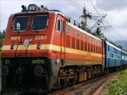 Kolhapur Pune passenger, express closed for one month, passengers will be inconvenienced | कोल्हापूर-पुणे पॅसेंजर, एक्स्प्रेस एक महिना बंद, प्रवाशांची गैरसोय होणार