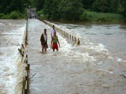 Lightning kills 21 in Bihar Kosi river floods | उ. भारताला पावसाने झोडपले; बिहारमध्ये विजा पडून २१ जण ठार, कोसी नदीला महापूर