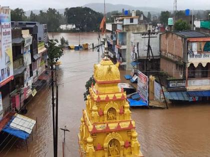 'Kowad' market in four days water logged, 2 crore turnover jam | VIDEO : 'कोवाड'ची बाजारपेठ चार दिवस पाण्यात!, 2 कोटींची उलाढाल ठप्प