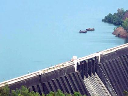 Koyna Dam currently holds 85 TMC; Irrigation will be affected, power generation will also be affected | कोयना धरणात सध्या ८५ टीएमसी साठा; सिंचनावर होणार परिणाम, वीजनिर्मितीलाही फटका