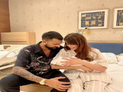 Krunal Pandya and his wife Pankhuri Sharma are blessed with a son and the baby has been named Kavir | Krunal Pandya: क्रुणाल पांड्याच्या घरी नव्या पाहुण्याचं आगमन; जाणून घ्या काय ठेवलं नाव 