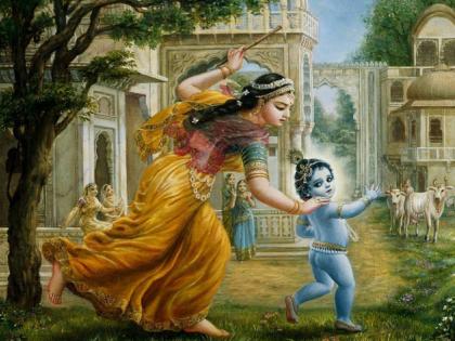 Sankashti Chaturthi 2022: Gaulani had told Yashoda to do Sankashti Vrat to reduce Krishna's pranks. | Sankashti Chaturthi 2022 : कृष्णाच्या खोड्या कमी व्हाव्यात म्हणून गौळणींनी यशोदेला सांगितले होते संकष्टी व्रत!