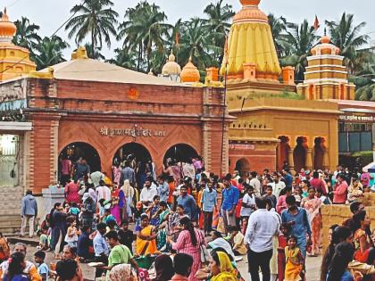 The Yatra of Krishnamai the village deity of Karad, was carried out with enthusiasm | कऱ्हाडात कृष्णातीरी घुमला ‘चांगभलं’चा गजर, जाणून घ्या आख्यायिका!