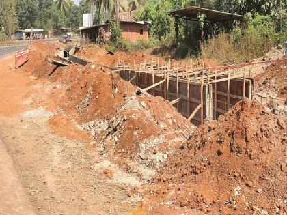 Commenced completion of incomplete highway works in Sindhudurga | कृती समिती धूर्त, प्रलंबित कामांना मुहूर्त!, जनरेटा पुढे नेण्यासाठी कार्यरत राहणे गरजेचे