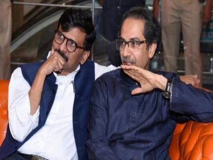 Shiv Sena leader Sanjay Raut has expressed the view that Congress needs permanent leadership | काँग्रेसमध्ये जोरदार घमासान; अध्यक्षपदावरुन सुरू असलेल्या राजकीय नाट्यावर शिवसेना म्हणते...