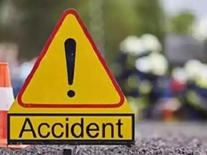 23 injured as tractor trolley overturns at Kuchi in Sangli on Ratnagiri to Nagpur national highway | Sangli: टायर फुटून ट्रॉलीचा कणा तुटला, ट्रॅक्टर ट्रॉली उलटून २३ वारकरी जखमी