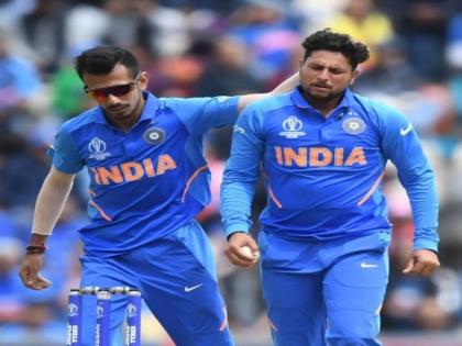 Kuldeep yadav and yuzvendra Chahal will no longer play together for India, says Sanjay Manjrekar | कुलदीप आणि चहल यापुढे भारतासाठी एकत्र खेळणार नाहीत, माजी क्रिकेटपटूचा दावा 