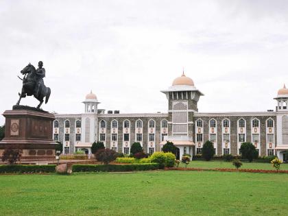 Search for new Vice Chancellor of Shivaji University in Kolhapur, three names for selection committee | कोल्हापुरातील शिवाजी विद्यापीठाच्या नव्या कुलगुरूंचा शोध, निवड समितीसाठी तीन नावे Search for new Vice Chancellor of Shivaji University in Kolhapur, three names for selection committee | कोल्हापुरातील शिवाजी विद्यापीठाच्या नव्या कुलगुरूंचा शोध, निवड समितीसाठी तीन नावे