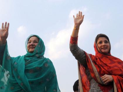 Former Pakistan Prime Minister Nawaz Sharif's wife Kulosum, the wife of Pakistan's Lieutman bye-election, won the victory | पाकिस्तानात लाहोरच्या पोटनिवडणुकीत माजी पंतप्रधान नवाझ शरीफ यांची पत्नी कुलसूमचा विजय