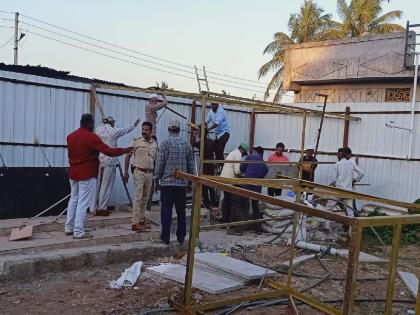 The encroachment of the controversial place of worship at Kupwad was finally removed by the Municipal Corporation | कुपवाड येथील वादग्रस्त प्रार्थनास्थळाचे अतिक्रमण अखेर महापालिकेने हटवले