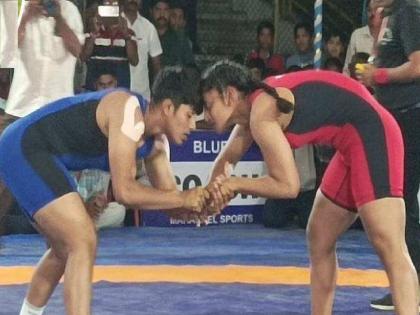 Women Maharashtra Kesari Tournament in Kolhapur: Warning of action against district teams sending wrestlers, umpires | कोल्हापुरातील महिला महाराष्ट्र केसरी स्पर्धा: कुस्तीपटू पाठवणाऱ्या जिल्हा संघांवर, पंचांवर कारवाईचा इशारा