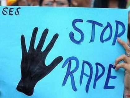 Rape victim Dalit girl burnt alive | बलात्कारपीडित दलित मुलीला जिवंत जाळले