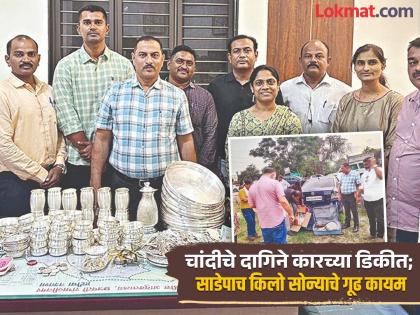 30 kg of silver seized from Ladda robbery after 8 hours of interrogation of Amol Khotkar's sister who was involved in an encounter | लड्डा दरोड्यातील ३० किलो चांदी हाती; एन्काउंटर झालेल्या खोतकरच्या बहिणीने सांगितलं ठिकाण 30 kg of silver seized from Ladda robbery after 8 hours of interrogation of Amol Khotkar's sister who was involved in an encounter | लड्डा दरोड्यातील ३० किलो चांदी हाती; एन्काउंटर झालेल्या खोतकरच्या बहिणीने सांगितलं ठिकाण