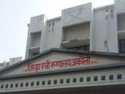 Lady Harding Hospital to host 'Maternal Child Health Wing!' | जिल्हा स्त्री रुग्णालयात होणार ‘मॅटर्नल चाइल्ड हेल्थ विंग!’