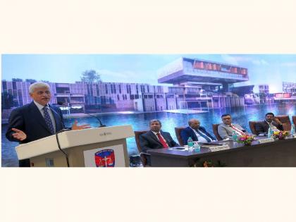 Legal profession owes responsibility to build healthy democracy - Chief Justice Uday Lalit | सुदृढ लोकशाही निर्माण करण्याचे दायित्व वकिली व्यवसायाकडे - सरन्यायाधीश उदय लळीत