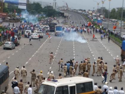 Mumbai bandh: Stung off for political purposes, Suspicion of Maratha Kranti Morcha | Mumbai bandh : राजकीय हेतूने बंद पेटवला; मराठा क्रांती मोर्चाला संशय