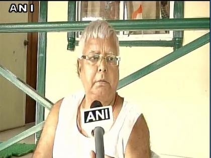 Modi did not feel important about Bihar's earlier floods - Lalu Prasad Yadav | बिहारमध्ये याआधी आलेली पूरस्थिती मोदींना महत्त्वाची वाटली नाही- लालू प्रसाद यादव