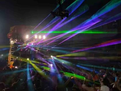 Must have laser lights at a festival? | उत्सवात लेझर लाइट असायलाच हवेत?