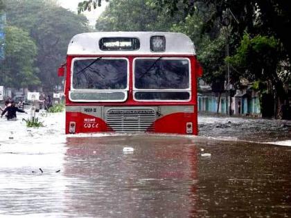 Just a different kind of 'rainforest' happening in Mumbai? The ruling Shiv Sena raised doubts | मुंबईवर होणारी ‘पर्जन्यफुटी’ जरा वेगळ्या प्रकारची? सत्ताधारी शिवसेनेने उपस्थित केली शंका 