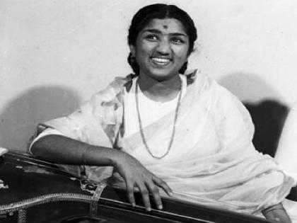 Lata Mangeshkar started her career as a musician under the pseudonym Anandghan | लतादीदी आणि 'आनंदघन' नावामागील इंटरेस्टिंग स्टोरी, का निवडलं वेगळं नाव