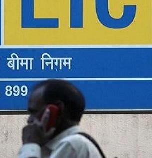 नवीन वर्षात LIC 'या' नियमांमध्ये होणार मोठे बदल, अनेकांना मिळणार रोजगाराच्या संधी