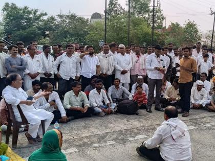 शिवराज दिवटे यांच्यावर हल्ला : लिंबोटा येथे रस्ता रोको आंदोलन, नागरिकांचा तीव्र संताप